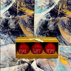 Set of three bud vases Rae Dunn